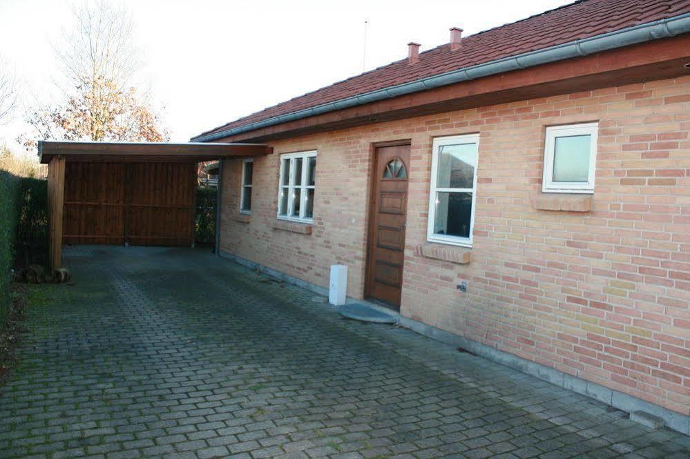 Mejrup Bed And Breakfast Holstebro Esterno foto