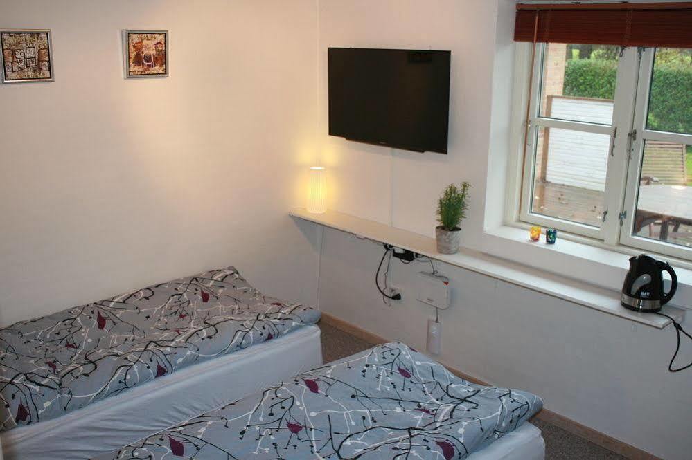Mejrup Bed And Breakfast Holstebro Esterno foto